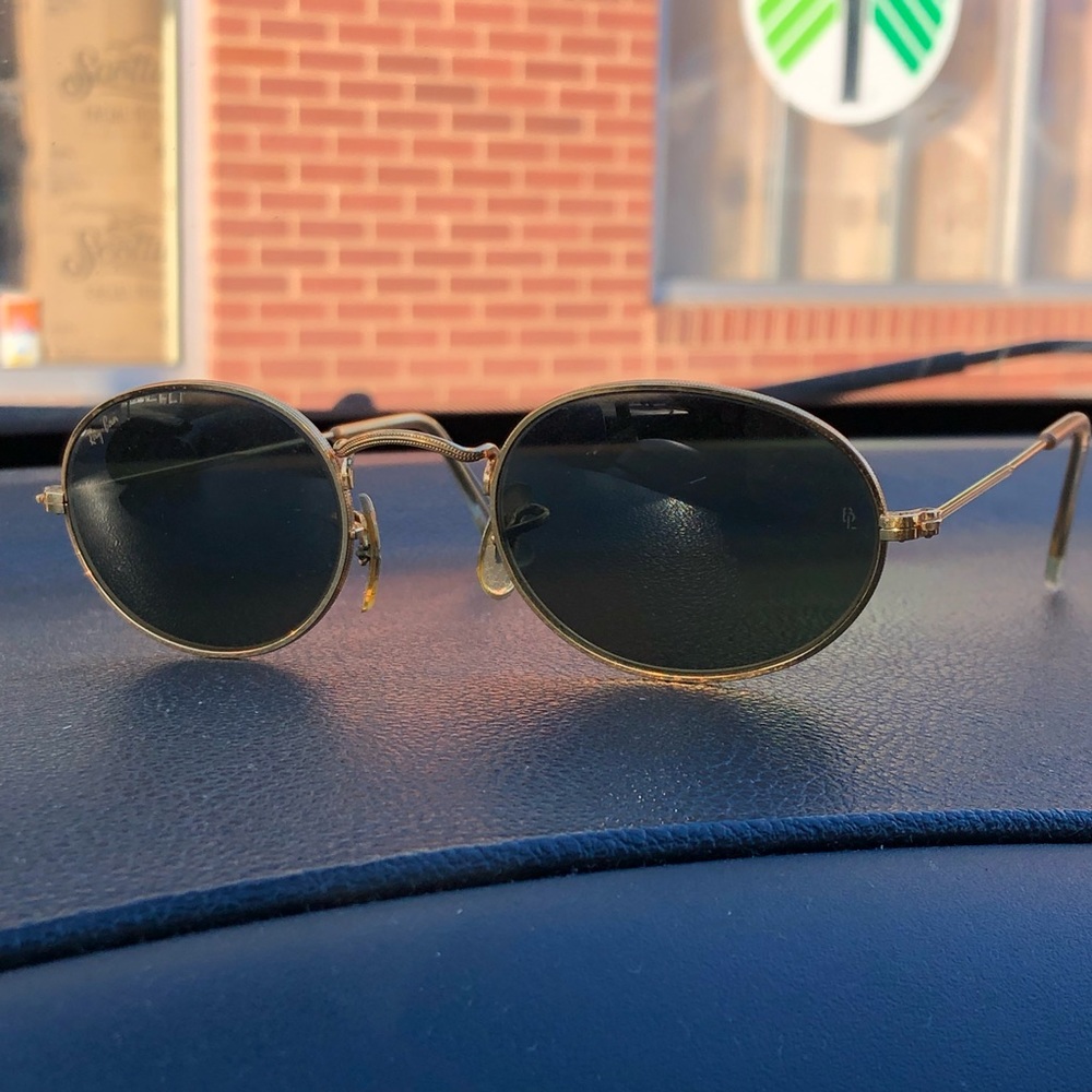 Vintage Bausch & Lomb Ray-Ban Gold Tone Oval Green Shade Sunglasses - Picture 15 of 15